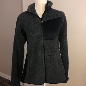 🌴 Women’s Columbia Jacket